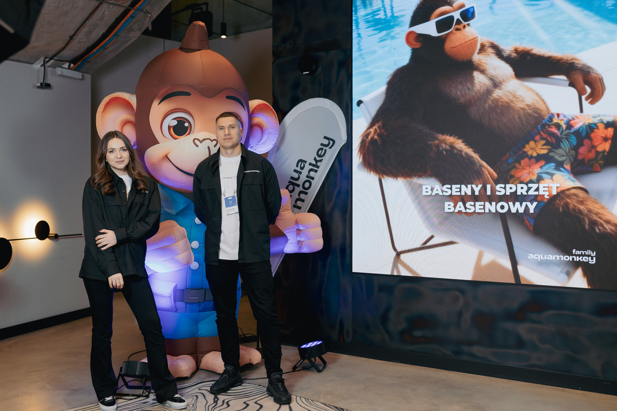 Oficjalny partner Hayward w Polsce – Aquamonkey przy pełnej kolekcji sprzętu w magazynie