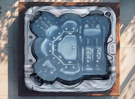 Quadratische SPA-Pools